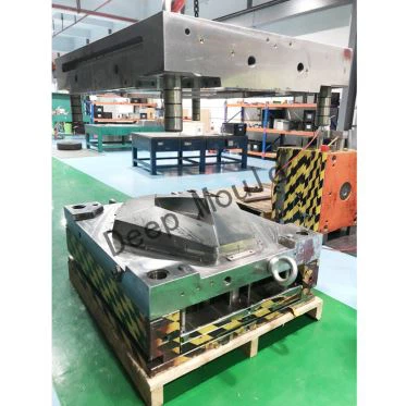 Präzisions-Kunststoffabdeckung